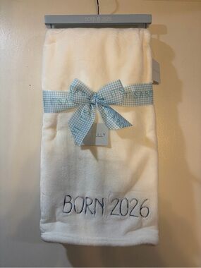Logan & Lilly "Born 2026" plush baby blanket in white with blue embroidery NEW